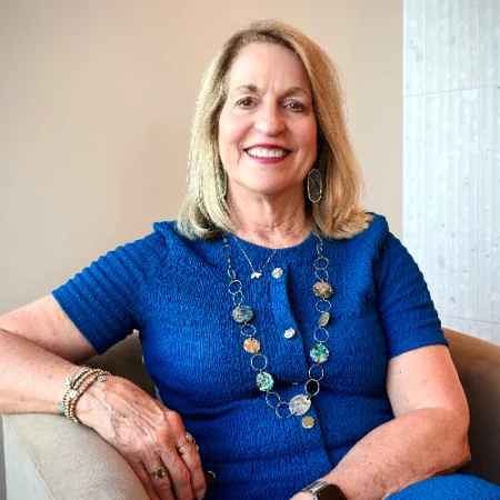 Leigh Ann McCoy 1 Leigh Ann Headshot